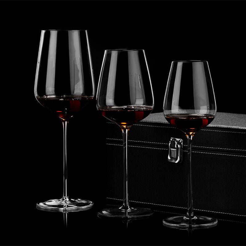 Exquisite Red Elegance: One-Piece Crystal Red Wine Glass