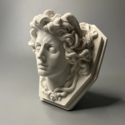 Estatuilla de Medusa